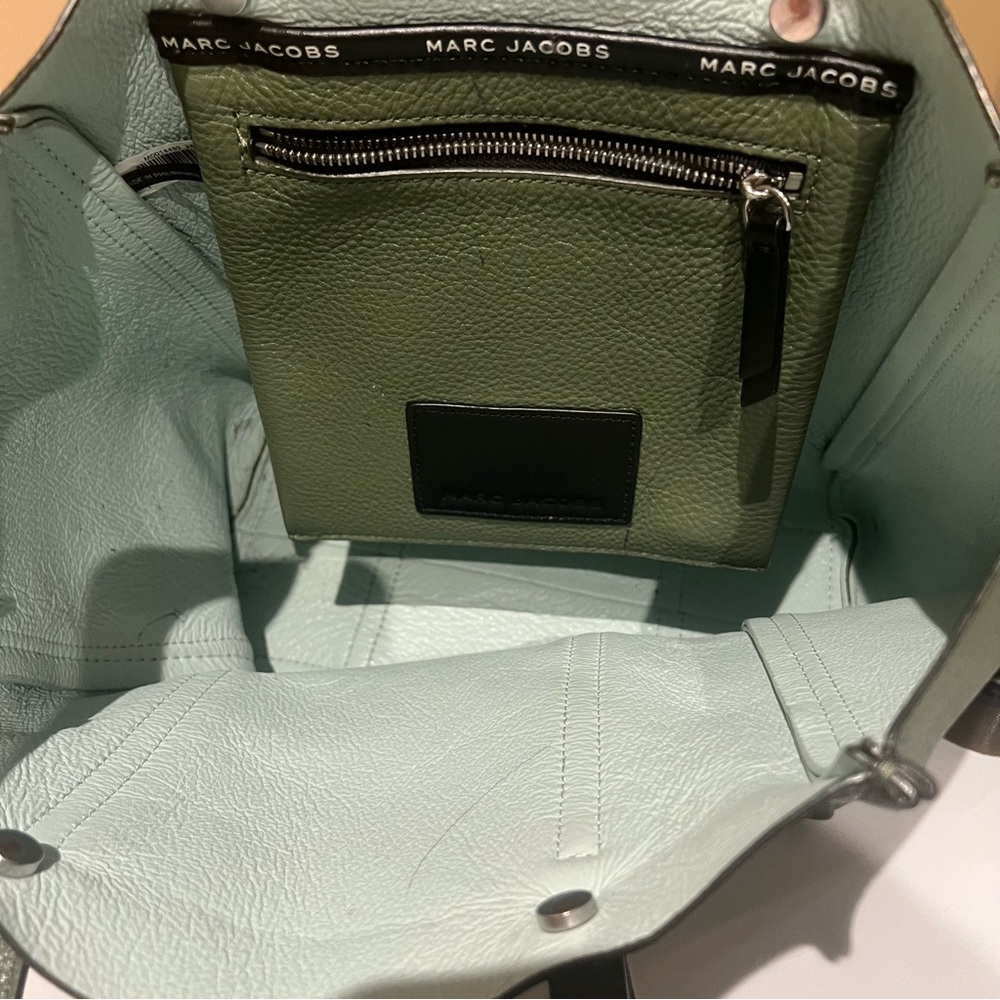 Marc Jacob’s tag tote - Picture 3 of 6